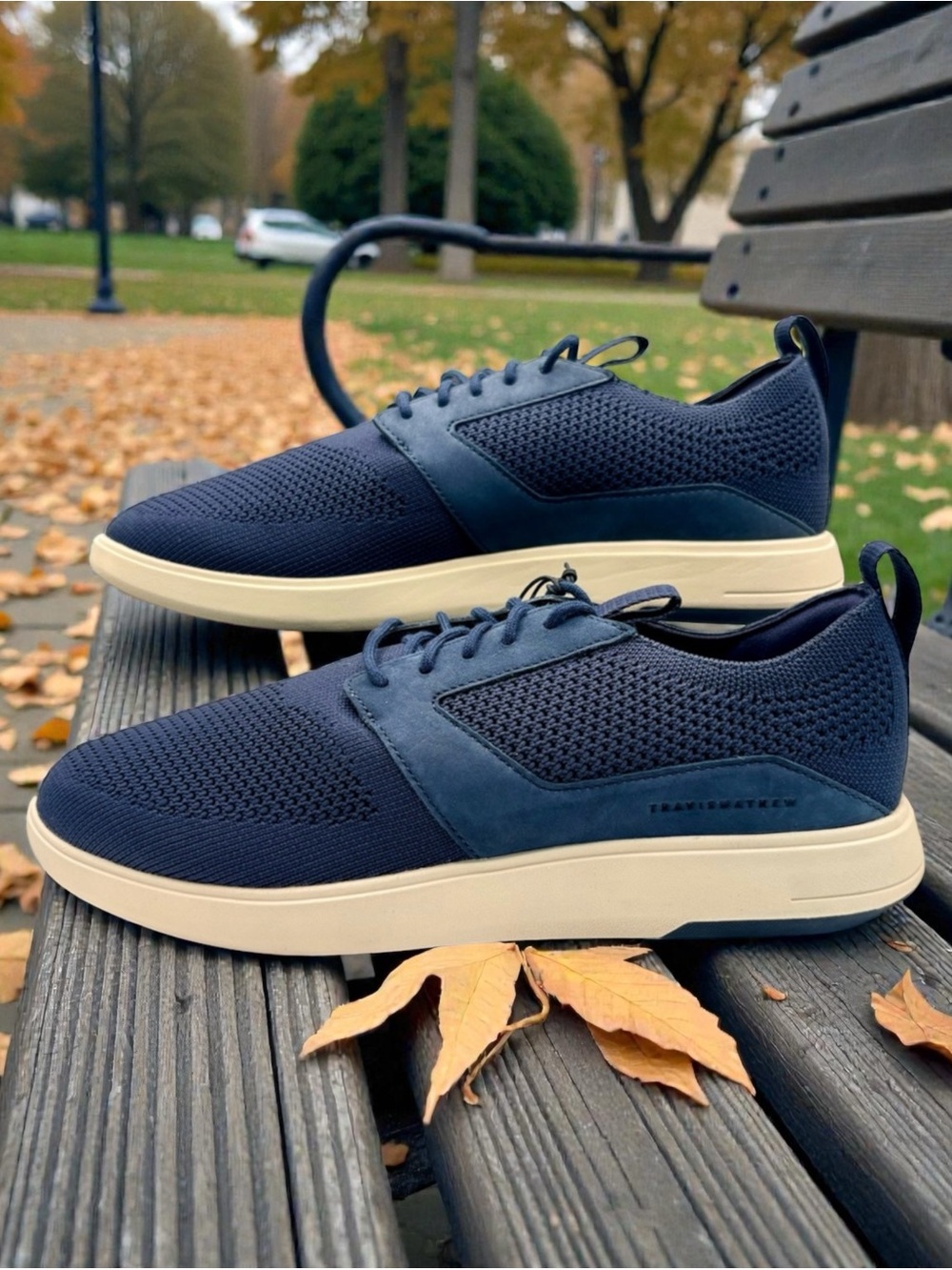 TravisMathew Mens The Modern One Sneakers in totally eclipse (Navy) size 8